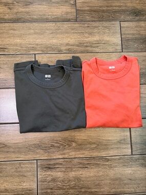 UNIQLO Crew Neck T-Shirts 100 cotton Short Sleeve crew neck —2 piece
